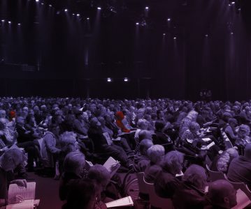 Hoe het organisatorisch congres de organisatorische kwesties ontweek